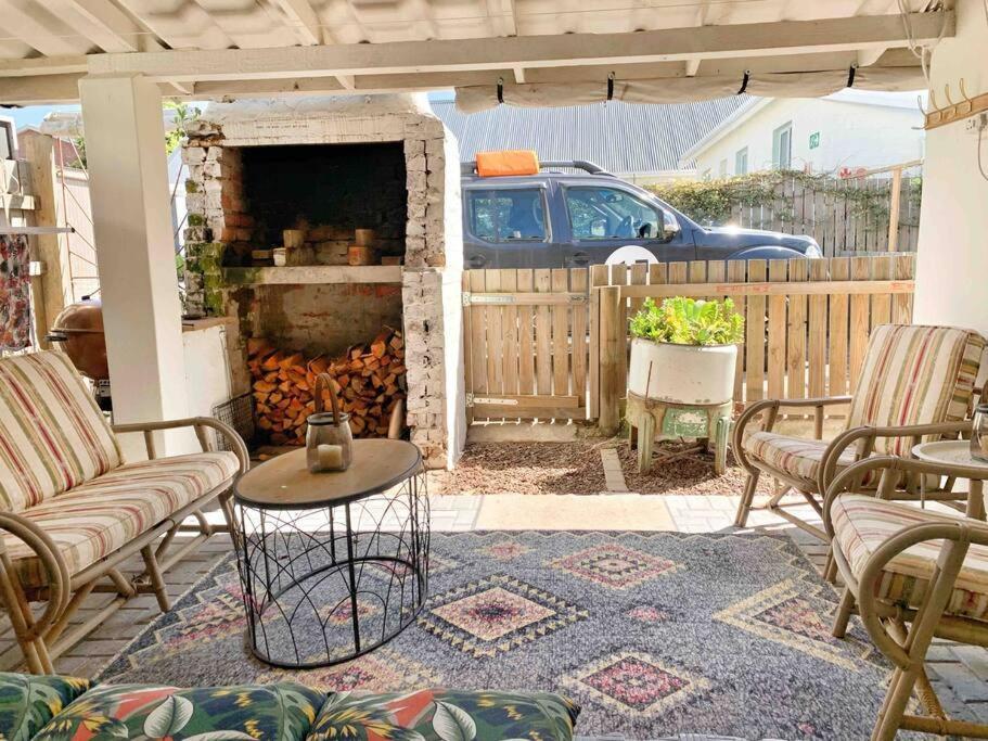 The Town House - Lower Knysna Central 外观 照片